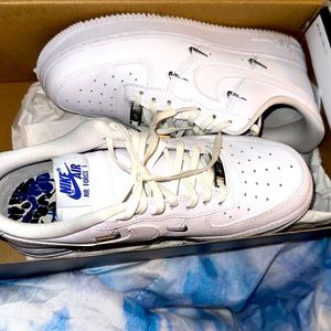 WMNS AIR FORCE 1’07 LX